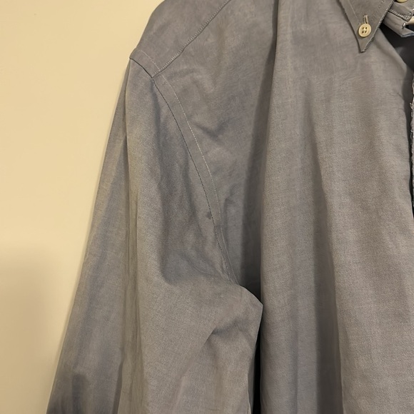 Brooks Brothers button down shirt size 16 1/2-35 - Picture 3 of 3